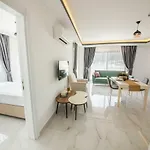 מלון דירות Cedrus 4*