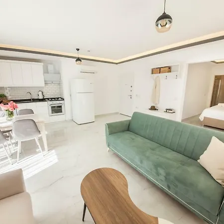 Hotel de apartamente Cedrus 4*